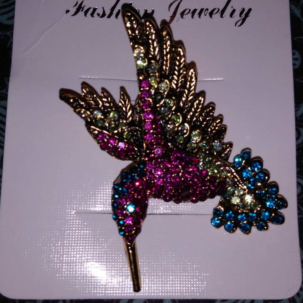 ✨ Humming Bird pin - Picture 3 of 3